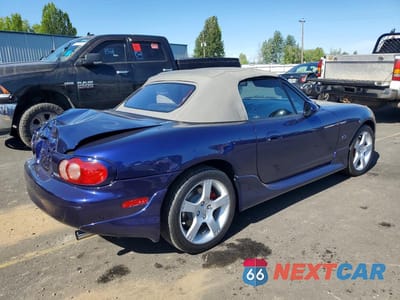 Trzecie zdjęcie samochodu z tyłu: 2003 MAZDA MX-5 MIATA BASE VIN:JM1NB353730305150 - miniatura