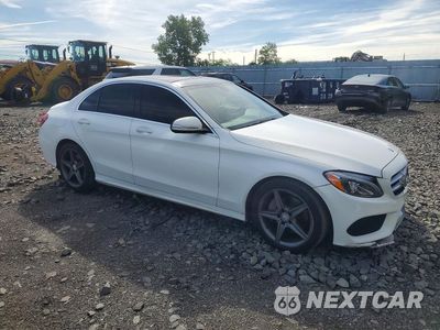 Czwarte zdjęcie samochodu z boku: 2015 MERCEDES-BENZ C 300 4MATIC VIN:55SWF4KBXFU087462 - miniatura