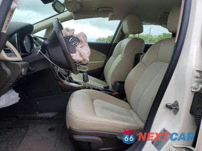Zdjęcie 7 z 13 samochodu: 2014 BUICK VERANO VIN:1G4PP5SK4E4172906 - miniatura