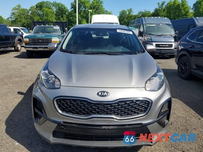 Piąte zdjęcie samochodu w środku: 2020 KIA SPORTAGE LX VIN:KNDPM3AC7L7786310 - miniatura