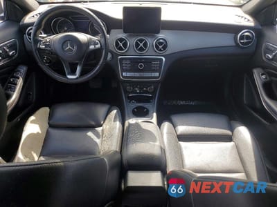 Zdjęcie 8 z 13 samochodu: 2018 MERCEDES-BENZ GLA 250 4MATIC VIN:WDCTG4GB0JJ439146 - miniatura