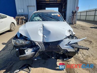 Piąte zdjęcie samochodu w środku: 2019 LEXUS IS 300 VIN:JTHBA1D24K5086859 - miniatura
