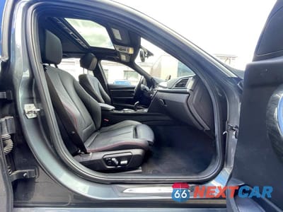 Piąte zdjęcie samochodu w środku: 2018 BMW 330 XI VIN:WBA8D9G58JNU71313 - miniatura
