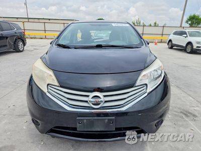 Piąte zdjęcie samochodu w środku: 2015 NISSAN VERSA NOTE S VIN:3N1CE2CP6FL355143 - miniatura