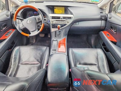 Zdjęcie 8 z 13 samochodu: 2010 LEXUS RX 450H VIN:JTJBC1BA0A2020635 - miniatura