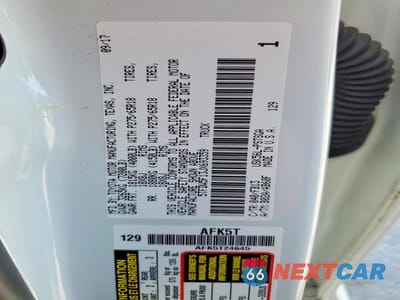Zdjęcie 12 z 12 samochodu: 2018 TOYOTA TUNDRA CREWMAX SR5 VIN:5TFDW5F13JX693359 - miniatura