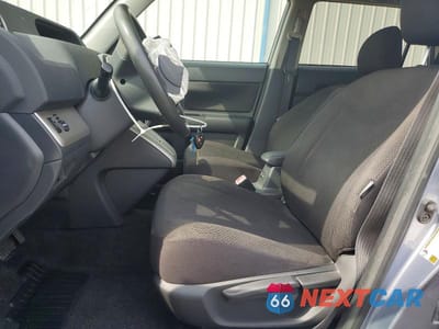 Zdjęcie 7 z 13 samochodu: 2009 TOYOTA SCION XB VIN:JTLKE50E991068070 - miniatura