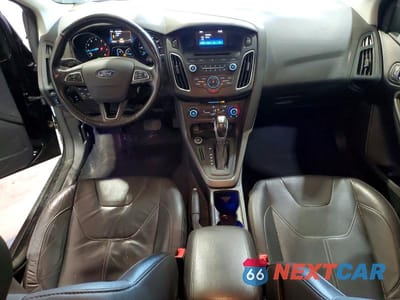 Zdjęcie 8 z 12 samochodu: 2015 FORD FOCUS SE VIN:1FADP3F27FL218408 - miniatura