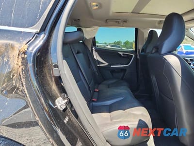 Zdjęcie 10 z 13 samochodu: 2016 VOLVO XC60 T5 PREMIER VIN:YV440MDK9G2823204 - miniatura