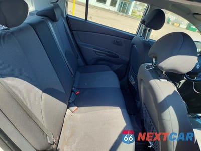 Zdjęcie 10 z 12 samochodu: 2010 KIA RIO5 LX VIN:KNADH5B31A6630538 - miniatura
