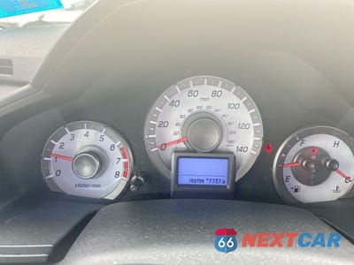 Zdjęcie 8 z 10 samochodu: 2012 HONDA PILOT TOURING VIN:5FNYF4H97CB019114 - miniatura