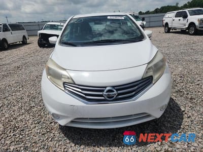 Piąte zdjęcie samochodu w środku: 2016 NISSAN VERSA NOTE S PLUS VIN:3N1CE2CP8GL367490 - miniatura