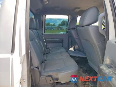 Zdjęcie 10 z 12 samochodu: 2015 FORD F350 SUPER DUTY VIN:1FT8W3BT8FEA18400 - miniatura