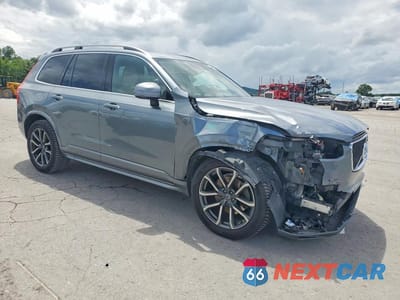 Czwarte zdjęcie samochodu z boku: 2019 VOLVO XC90 T6 MOMENTUM VIN:YV4A22PK0K1456978 - miniatura