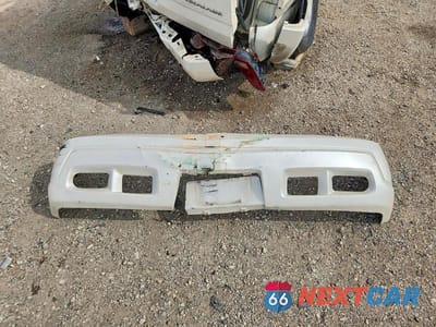 Zdjęcie 13 z 14 samochodu: 2005 CADILLAC ESCALADE LUXURY VIN:1GYEK63N05R127791 - miniatura