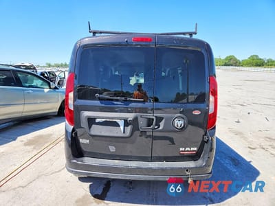 Zdjęcie 6 z 13 samochodu: 2017 RAM PROMASTER CITY SLT VIN:ZFBERFBBXH6F20864 - miniatura
