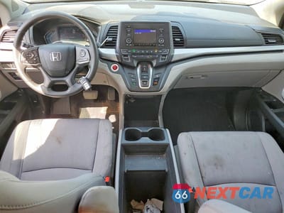 Zdjęcie 8 z 12 samochodu: 2021 HONDA ODYSSEY LX VIN:5FNRL6H22MB003545 - miniatura