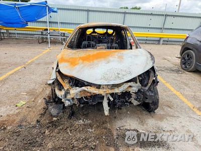 Piąte zdjęcie samochodu w środku: 2019 TOYOTA C-HR XLE VIN:JTNKHMBX3K1052508 - miniatura