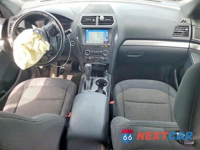 Zdjęcie 8 z 13 samochodu: 2018 FORD EXPLORER XLT VIN:1FM5K8D80JGB81717 - miniatura