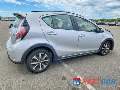 Trzecie zdjęcie samochodu z tyłu: 2018 TOYOTA PRIUS C ONE VIN:JTDKDTB35J1610431 - miniatura