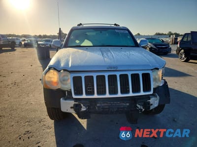 Piąte zdjęcie samochodu w środku: 2009 JEEP GRAND CHEROKEE LAREDO VIN:1J8GR48K99C521417 - miniatura