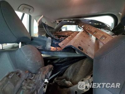 Zdjęcie 10 z 14 samochodu: 2021 TOYOTA RAV4 LE VIN:2T3F1RFV0MC200264 - miniatura