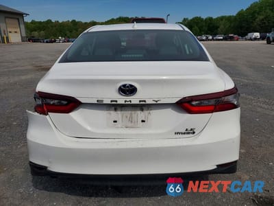 Zdjęcie 6 z 12 samochodu: 2021 TOYOTA CAMRY LE VIN:4T1C31AK8MU562748 - miniatura