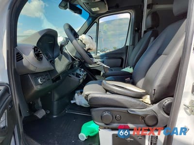 Zdjęcie 7 z 13 samochodu: 2024 MERCEDES-BENZ SPRINTER 2500 VIN:W1Y4KCHY1RT178899 - miniatura