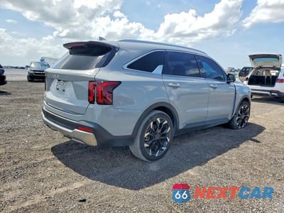 Trzecie zdjęcie samochodu z tyłu: 2024 KIA SORENTO SX VIN:5XYRK4JF6RG260857 - miniatura