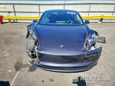 Piąte zdjęcie samochodu w środku: 2024 TESLA MODEL 3 VIN:5YJ3E1EB3RF735584 - miniatura