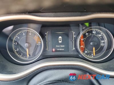 Zdjęcie 9 z 13 samochodu: 2016 JEEP CHEROKEE LATITUDE VIN:1C4PJMCS1GW279174 - miniatura