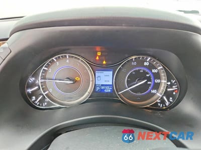 Zdjęcie 9 z 13 samochodu: 2017 INFINITI QX80 BASE VIN:JN8AZ2NE3H9158242 - miniatura