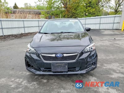 Piąte zdjęcie samochodu w środku: 2018 SUBARU IMPREZA VIN:4S3GKAA69J3606205 - miniatura