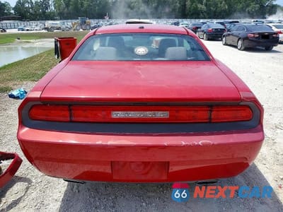 Zdjęcie 6 z 13 samochodu: 2011 DODGE CHALLENGER VIN:2B3CJ4DG0BH571416 - miniatura