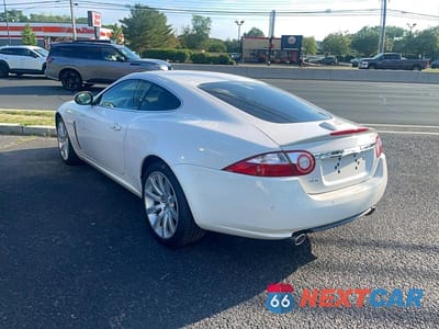 Trzecie zdjęcie samochodu z tyłu: 2009 JAGUAR XK VIN:SAJWA43B795B31264 - miniatura