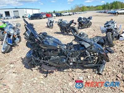 Piąte zdjęcie samochodu w środku: 2024 HARLEY-DAVIDSON FLHX VIN:1HD1KB718RB623455 - miniatura