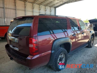 Trzecie zdjęcie samochodu z tyłu: 2008 CHEVROLET SUBURBAN K2500 VIN:3GNGK26K38G191442 - miniatura