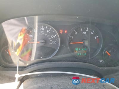 Zdjęcie 9 z 12 samochodu: 2013 JEEP PATRIOT LATITUDE VIN:1C4NJPFA4DD116506 - miniatura
