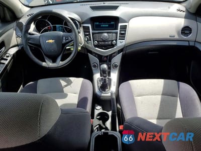 Zdjęcie 8 z 12 samochodu: 2014 CHEVROLET CRUZE LS VIN:1G1PB5SG3E7341495 - miniatura