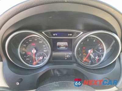 Zdjęcie 9 z 12 samochodu: 2019 MERCEDES-BENZ CLA 250 VIN:WDDSJ4EB6KN738999 - miniatura