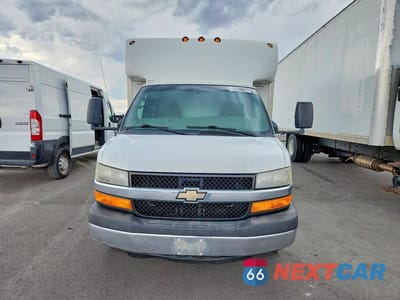 Piąte zdjęcie samochodu w środku: 2014 CHEVROLET EXPRESS DELIVERY TRUCK VIN:1GB3G3BGXE1116817 - miniatura