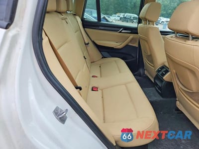Zdjęcie 11 z 13 samochodu: 2017 BMW X3 SDRIVE28I VIN:5UXWZ7C34H0X39851 - miniatura