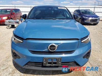 Piąte zdjęcie samochodu w środku: 2022 VOLVO C40 P8 RECHARGE ULTIMATE VIN:YV4ED3GB1N2004408 - miniatura
