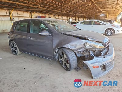 Czwarte zdjęcie samochodu z boku: 2011 VOLKSWAGEN GTI VIN:WVWGD7AJ7BW131395 - miniatura