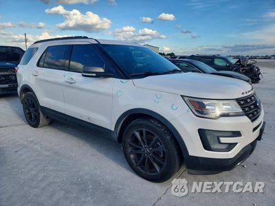 Czwarte zdjęcie samochodu z boku: 2017 FORD EXPLORER XLT VIN:1FM5K7D81HGD85141 - miniatura