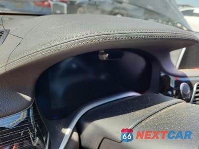 Zdjęcie 9 z 12 samochodu: 2022 BMW 750 XI VIN:WBA7U2C09NCK79994 - miniatura