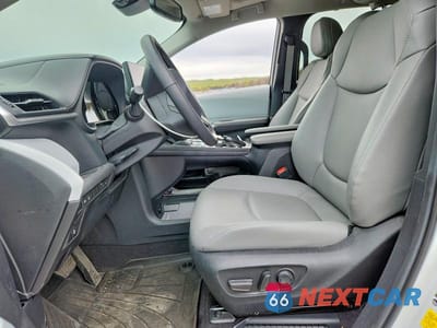 Zdjęcie 7 z 13 samochodu: 2025 TOYOTA SIENNA XLE 8-PASSENGER VIN:5TDJRKEC1SS253627 - miniatura