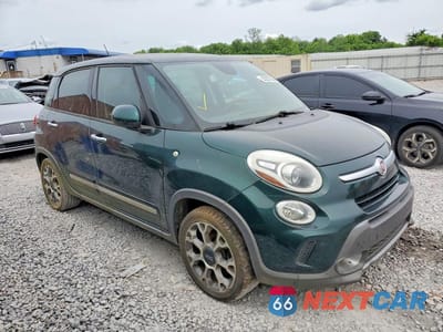 Czwarte zdjęcie samochodu z boku: 2014 FIAT 500L TREKKING VIN:ZFBCFADH1EZ022192 - miniatura