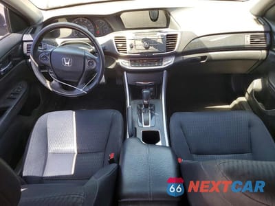 Zdjęcie 8 z 12 samochodu: 2015 HONDA ACCORD SPORT VIN:1HGCR2F53FA134121 - miniatura