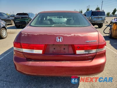 Zdjęcie 6 z 12 samochodu: 2003 HONDA ACCORD EX VIN:JHMCM56633C068353 - miniatura